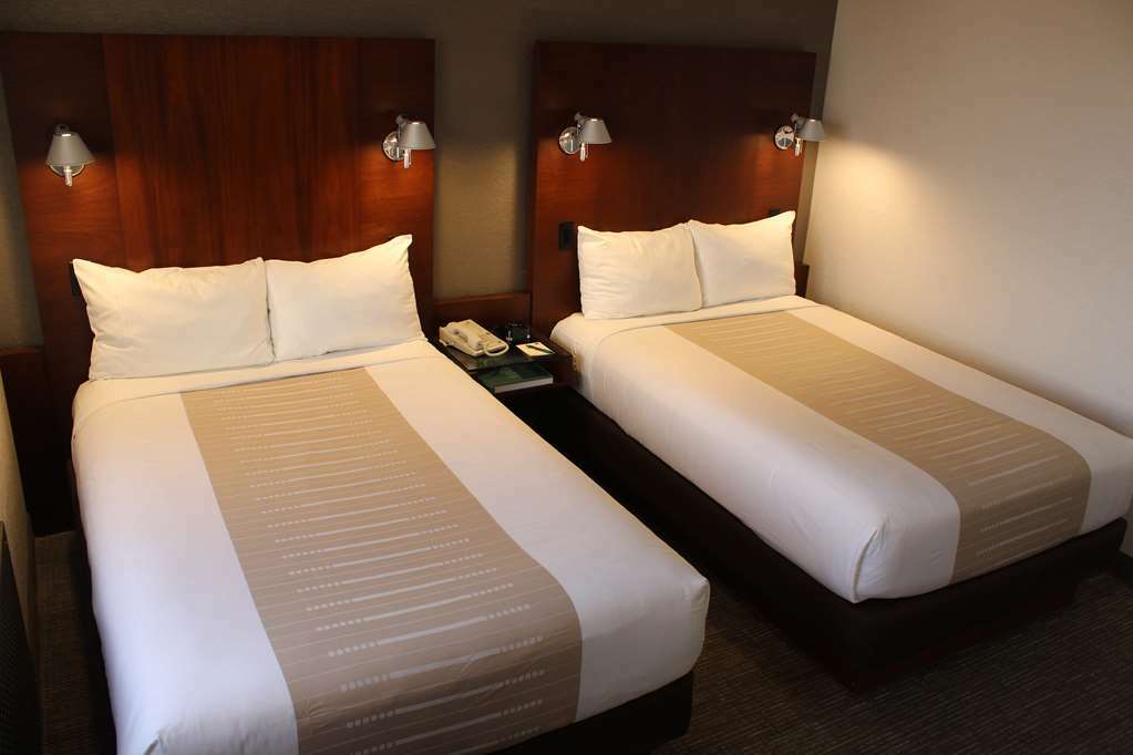 Kellogg Hotel And Conference Center 이스트랜싱 객실 사진